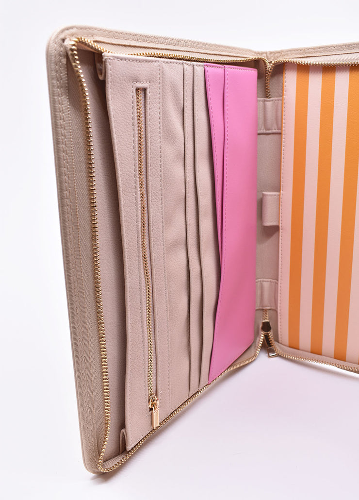 Ministry Organizer : Ivory & Stripe