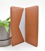 Tract Holder : Warm Brown